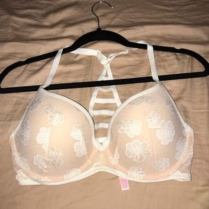 PINK Victoria’s Secret lightly lined bra 34DD